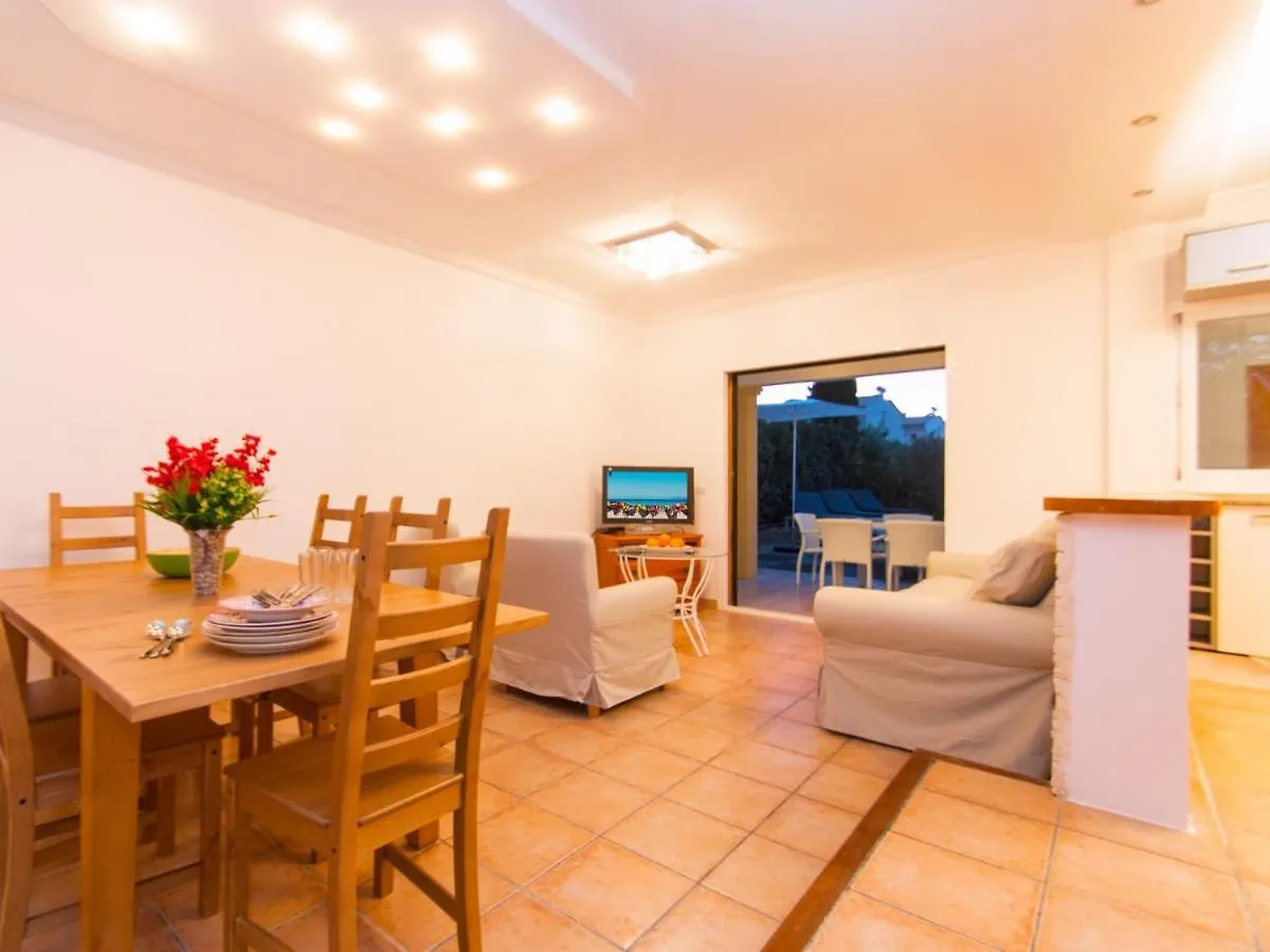 Casa Marcos Con Piscina Para 6 Junto A Playa Alcudia 0*, Alcudia (Mallorca) Spain